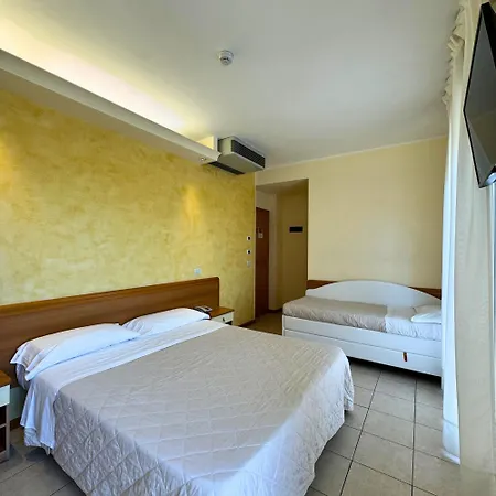 Apogeo - Breakfast Experience Rimini