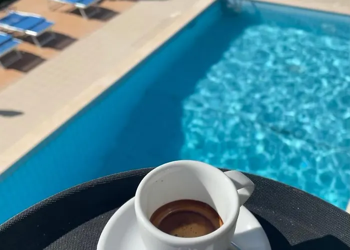 Apogeo - Breakfast Experience Hotel