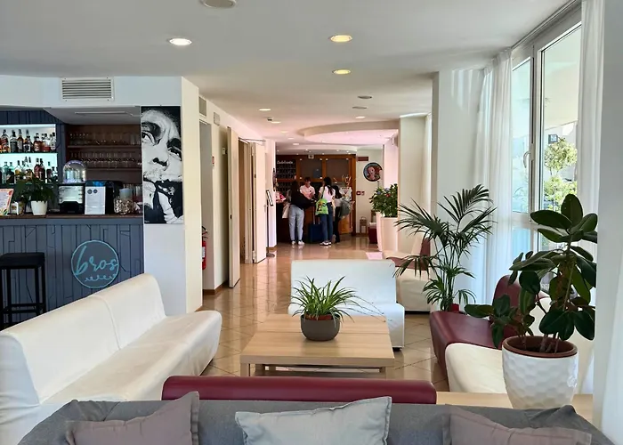 Apogeo - Breakfast Experience 3* Rimini