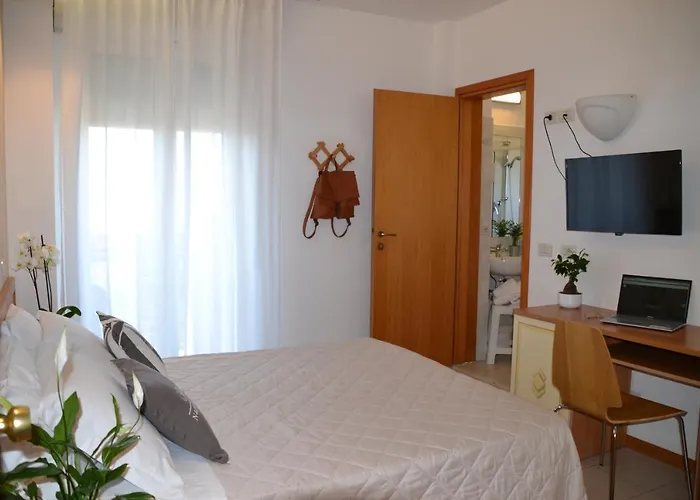 Hotel Apogeo - Breakfast Experience Rimini