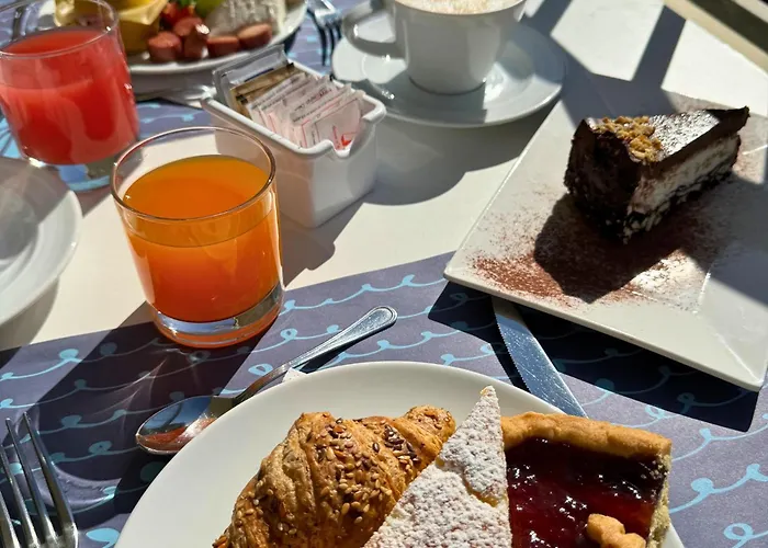 Apogeo - Breakfast Experience 3*