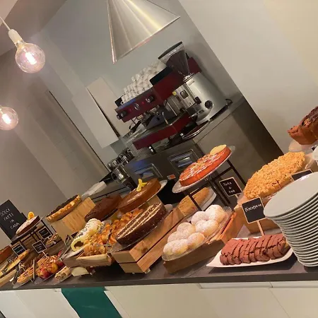 Apogeo - Breakfast Experience ホテル