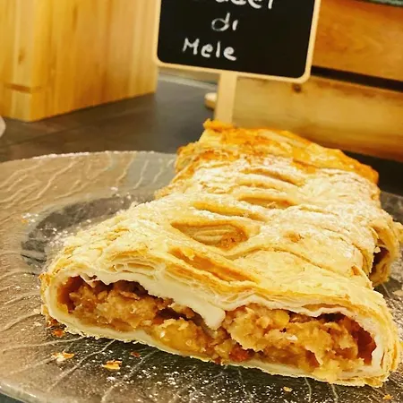 Apogeo - Breakfast Experience リミニ